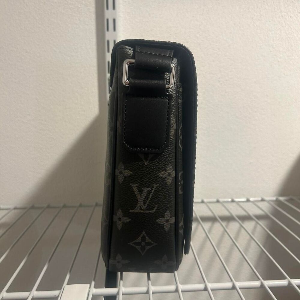 Louis-vuitton Bag - Picture 4 of 6